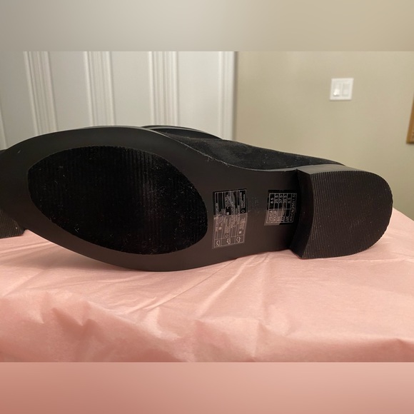 NWO Box Size 8.5 Forever 21 Black Loafers - Picture 4 of 7